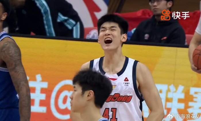 开云平台-逆转青岛！仅打两分钟得到媒体和球迷怒赞：最后时刻盖帽和篮板立功了|广东队|黄明依|杜锋|青岛队|青岛市_新浪新闻